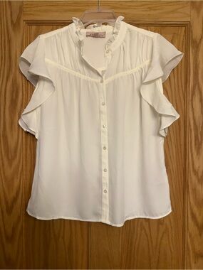 Philosophy Ruffled Sleeve Button-Front Blouse off-White cream size large